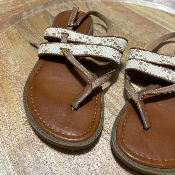 Woman’s Brown and Cream Sandals - Picture 2 of 9